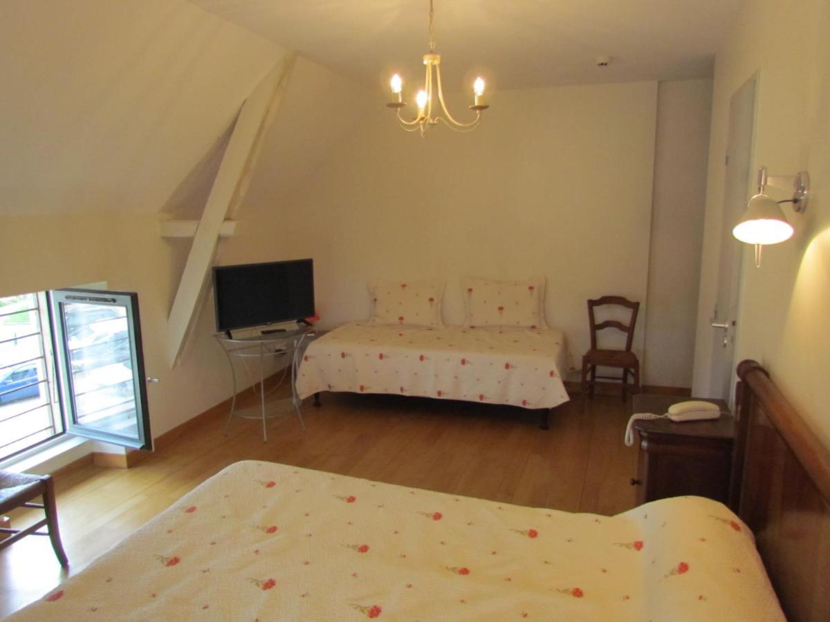 Le Relais De La Tour Hotell Capdenac-Gare Exteriör bild