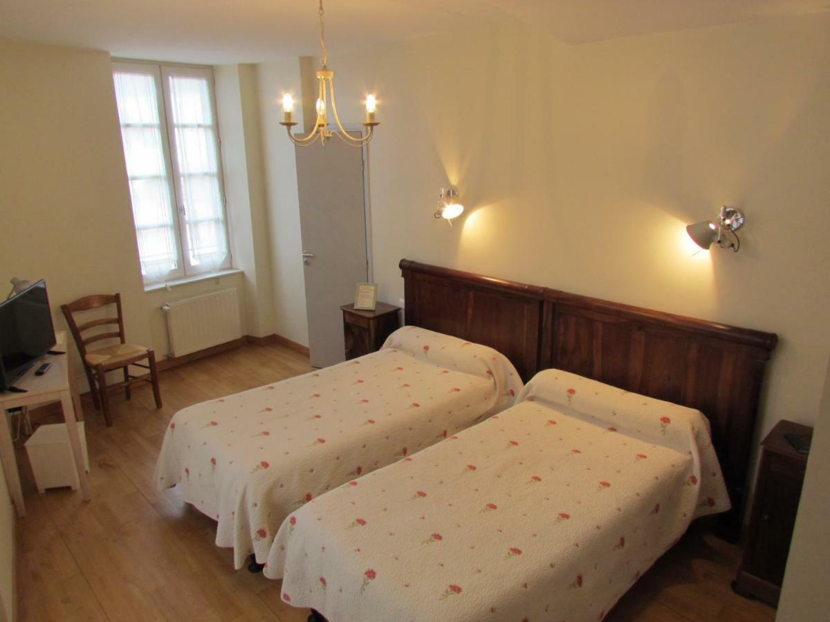 Le Relais De La Tour Hotell Capdenac-Gare Exteriör bild